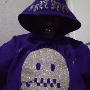 Meet your Posher, Dylan